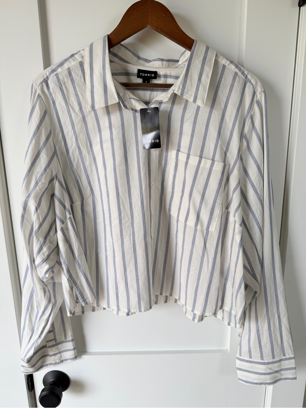NWT Torrid Striped Collared Button-down Cropped Blouse 14/16